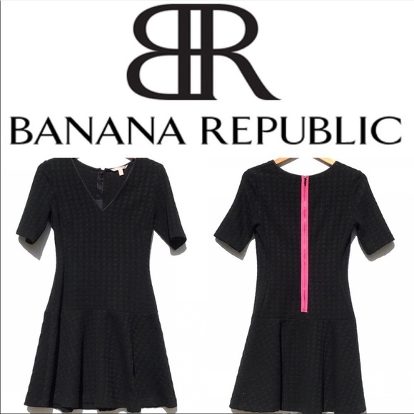 Banana Republic Black Textured Dress With Pink Zip - Picture 1 of 9